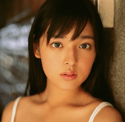未来穂香