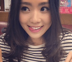 池端レイナ