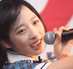 小栗有以