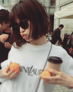野崎智子(moco)