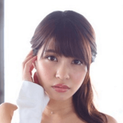 岸明日香