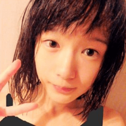 保紫萌香