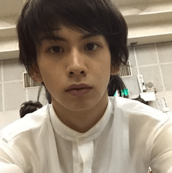 秋元龍太朗