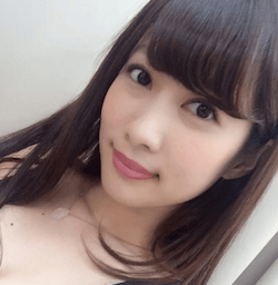 石岡真衣