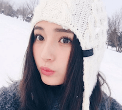 山賀琴子