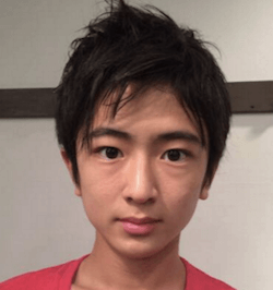 山口葵
