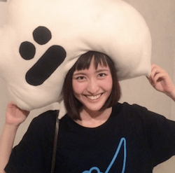 岩井七世