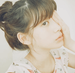 金城茉奈