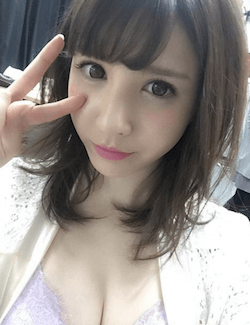 柏麗奈