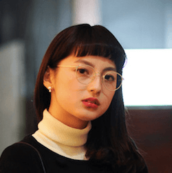 山本恵里伽