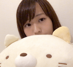 篠原梨菜