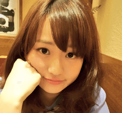 篠原梨菜