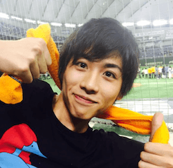池岡亮介