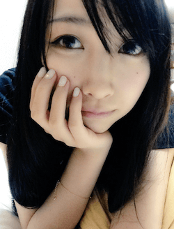 鈴木まなか