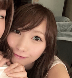 鈴木まなか