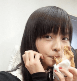 上坂すみれ
