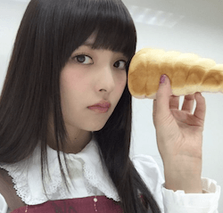 上坂すみれ