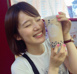 内田真礼