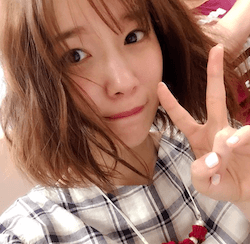 内田真礼