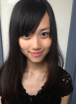 山下美月
