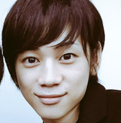 三津谷亮