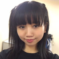 聞間彩