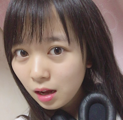 我妻美月
