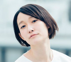 芦那すみれ
