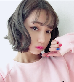 Momona(ももな)