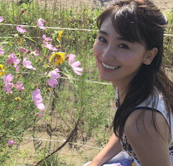 小嶋真子