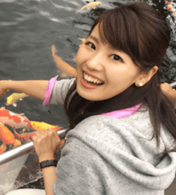 石神愛子