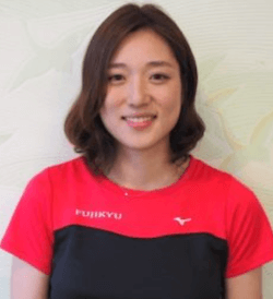 菊池彩花