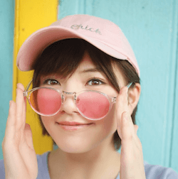 岡田奈々