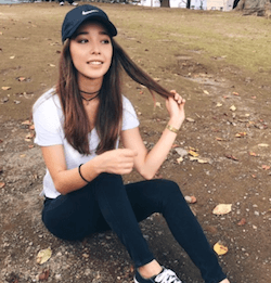 園田ケリー
