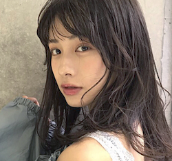 楫真梨子