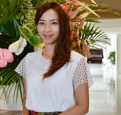 吉田茜