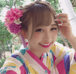 伊藤桃々