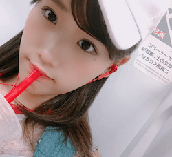 秋山ゆずき