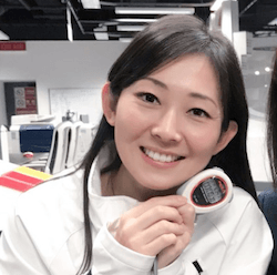 吉村真理子