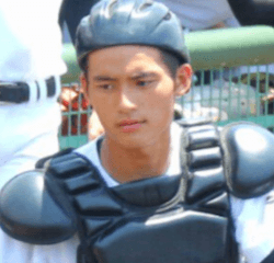 岡田健史