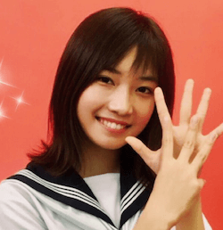 小野莉奈