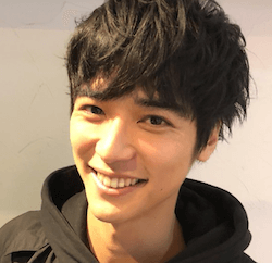 山田悠介