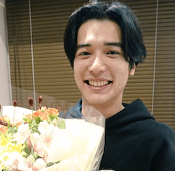 山田悠介